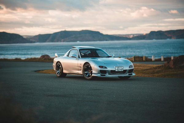 How Has Modern Technology Changed the Way UK Women Shop for Fashion?